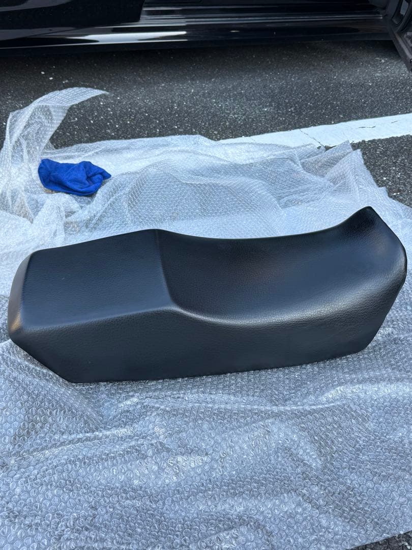 値下げ gpz900r A14 純正シート