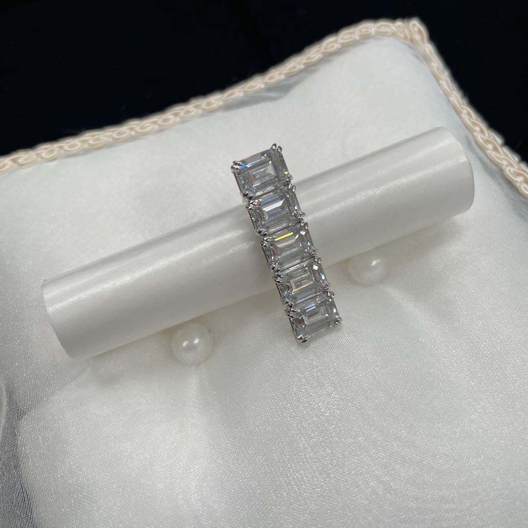 Swarovski Milleniaリング サイズ52