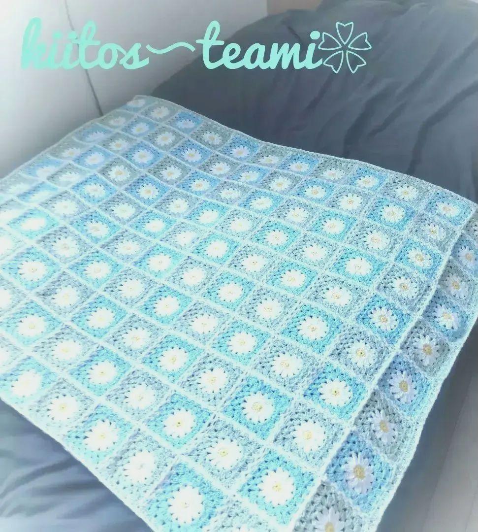 モチーフ編み　マルチカバー　ブランケット　ベットカバー　 マーガレット