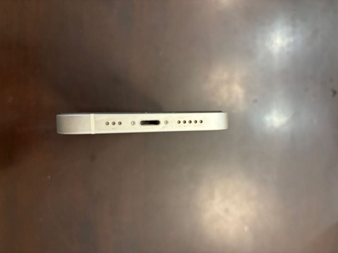 Apple iPhone 12 白色