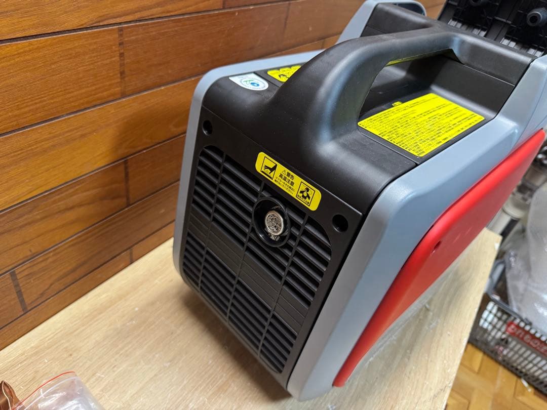 ナカトミ　NIGG- 600 カセットボンベ式インバーター発電機