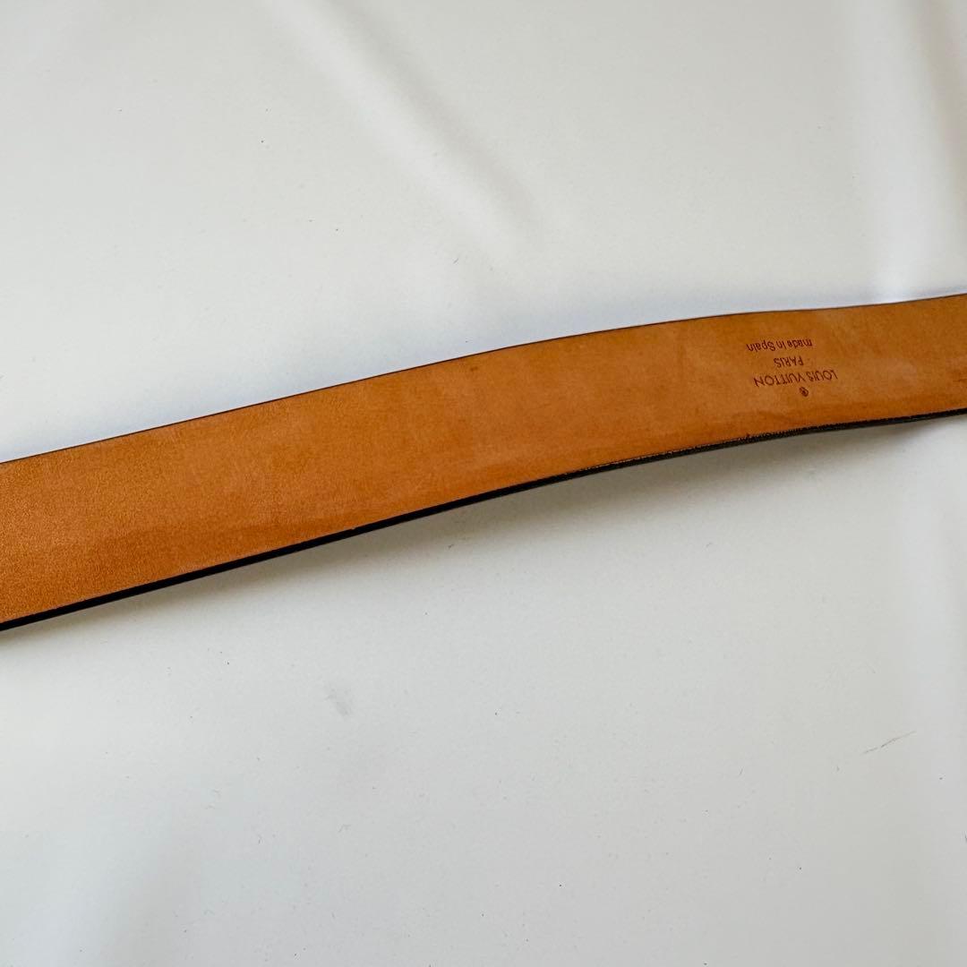 美品　ルイヴィトン ベルト サンチュール LV イニシャル レザー 黒　ロゴ