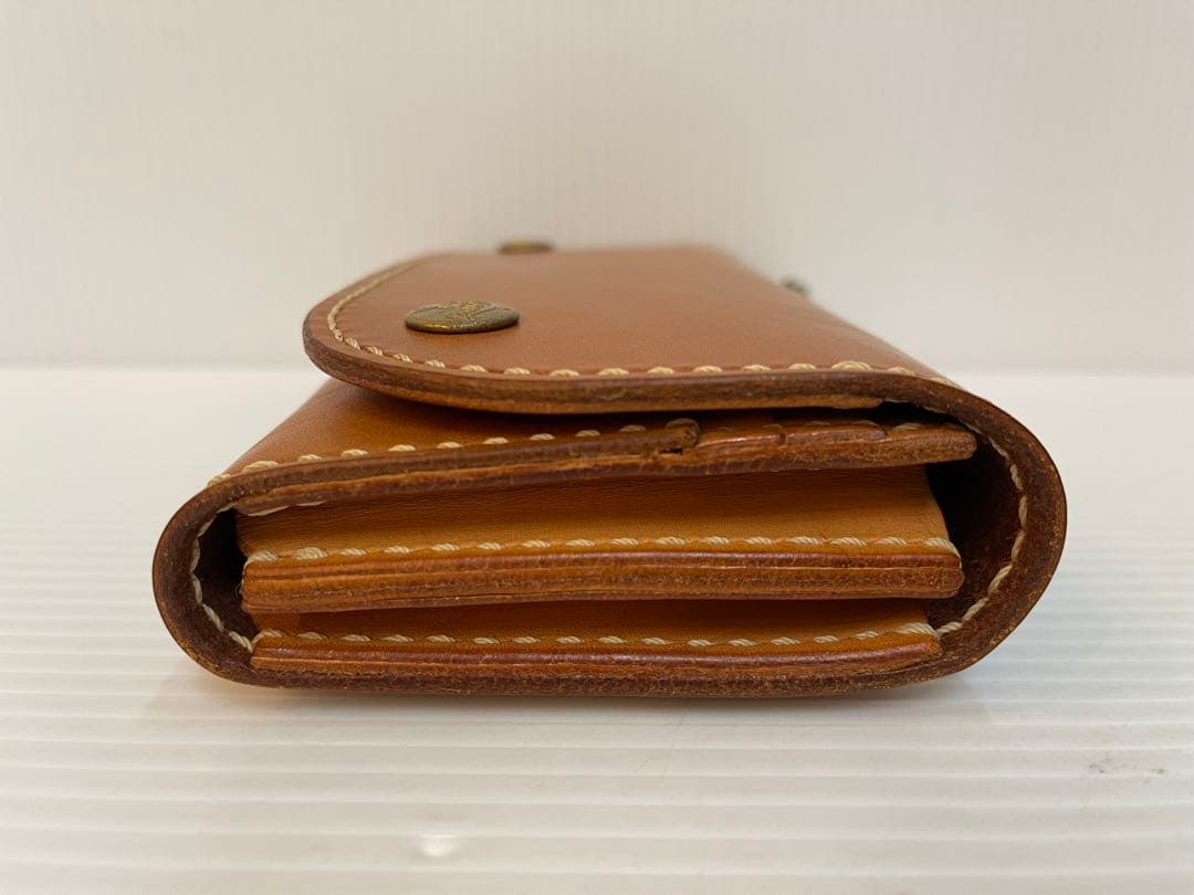 (美品) ラッキージョン オイルレザーウォレット OWTH1-CAMEL