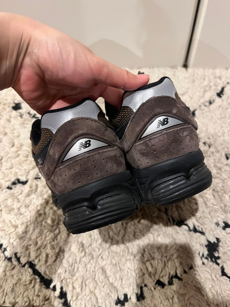 美品 23センチ new balance 2002R U2002RAB