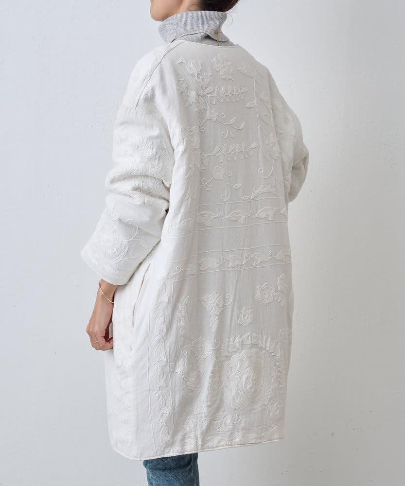 専用　 ボタニカル刺繍コクーンコート
