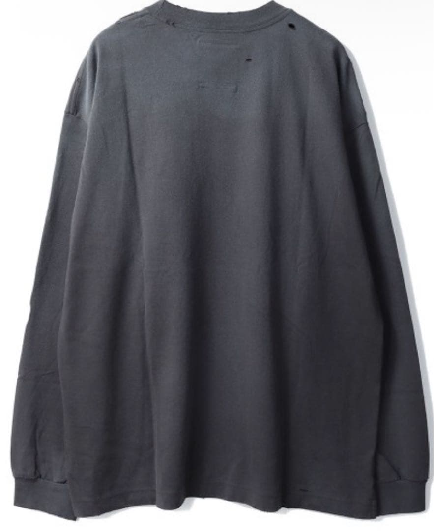 トップス EMBELLISHED DISTRESSED LONG SLEEVES TEE