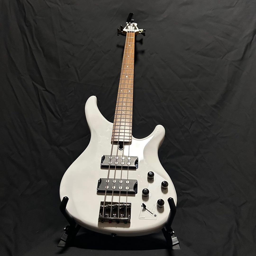 YAMAHA TRBX304 ヤマハ エレキベース