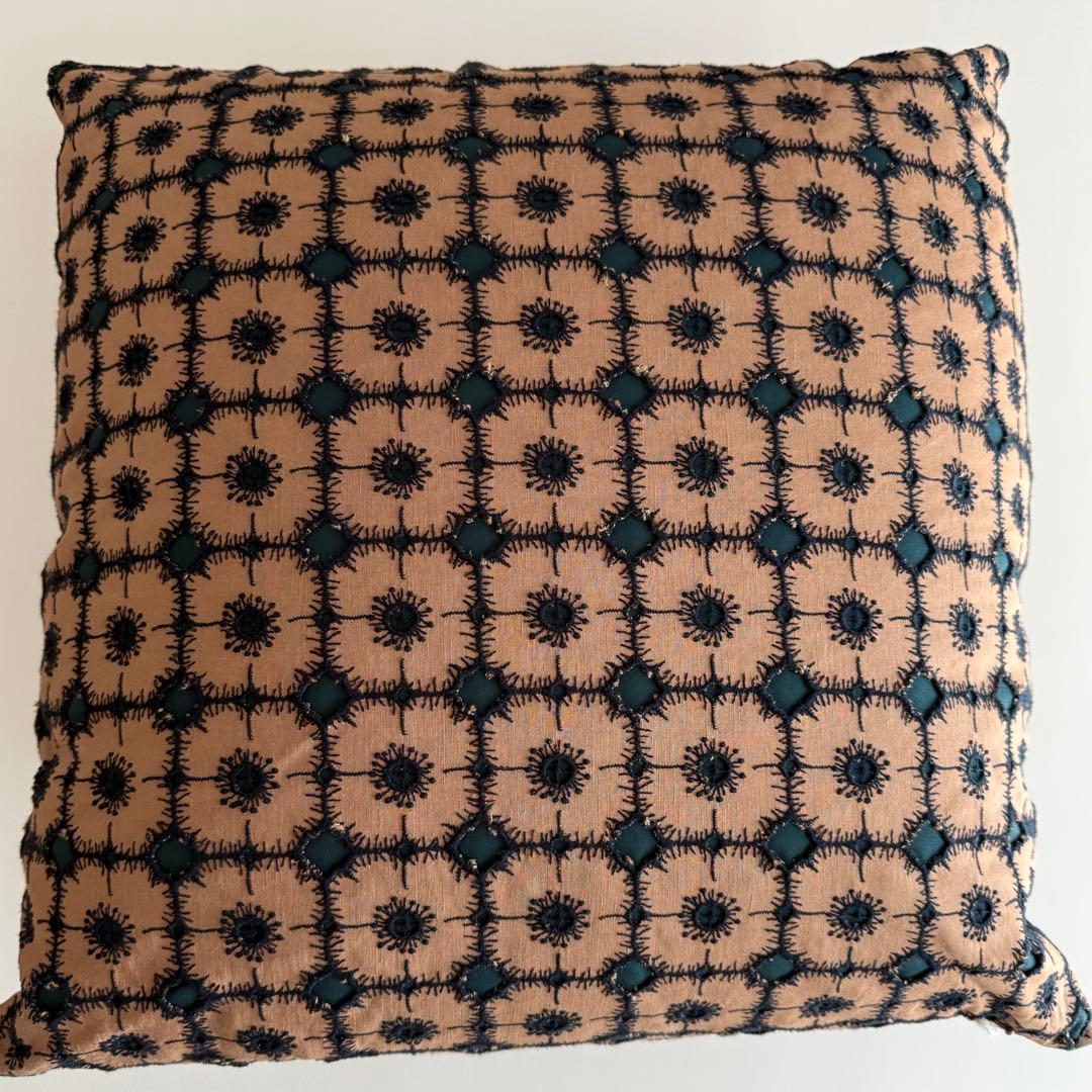 正規品 minä perhonen ミナペルホネン クッション anemone