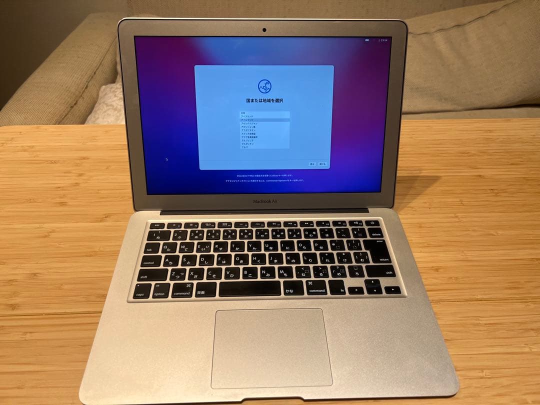 MacBook Air 2015 13inch 正常稼働済みです。