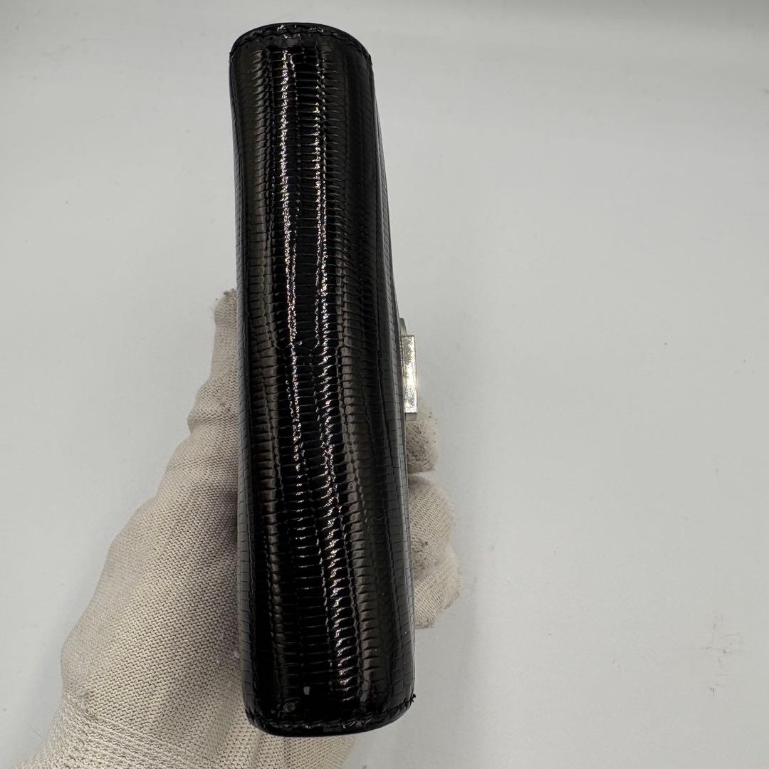 イヴ・サンローラン　YSLロゴ　カサンドラ リザード柄 ジップウォレット 財布
