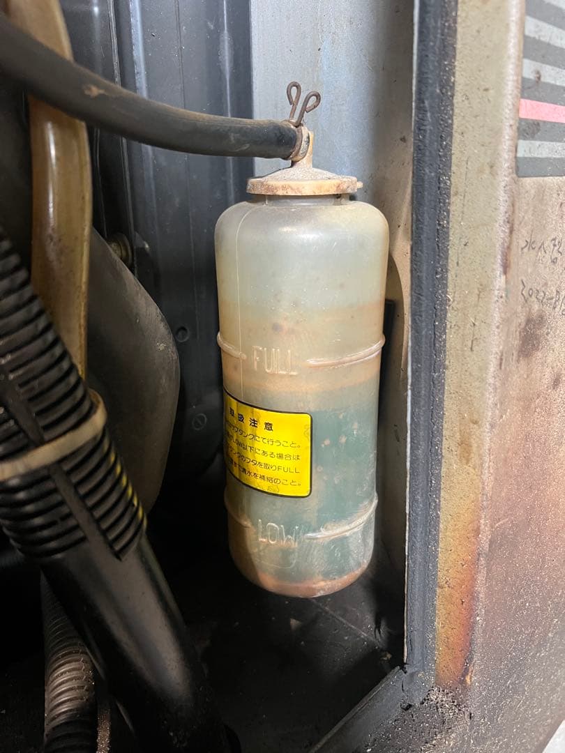 愛知県手渡し希望新ダイDGW310MT 防音型ディーゼルエンジン発電機兼用溶接機