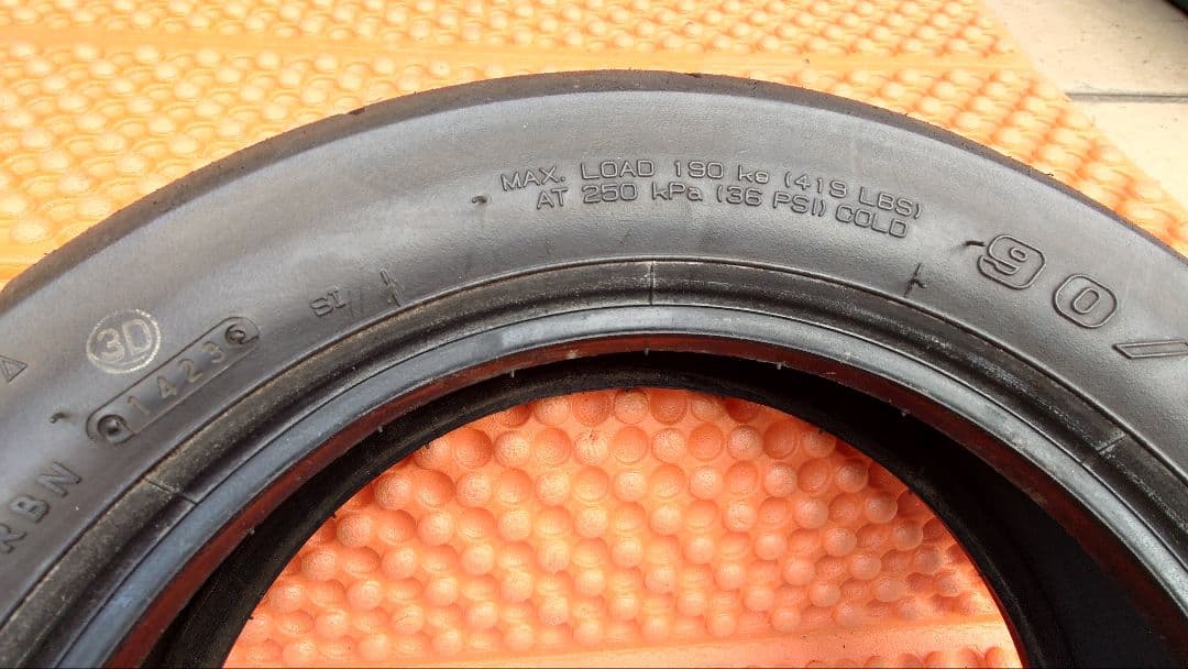 ⑥MBR７４０ 　90/90-10と3.50-10ss新品の二本セットです