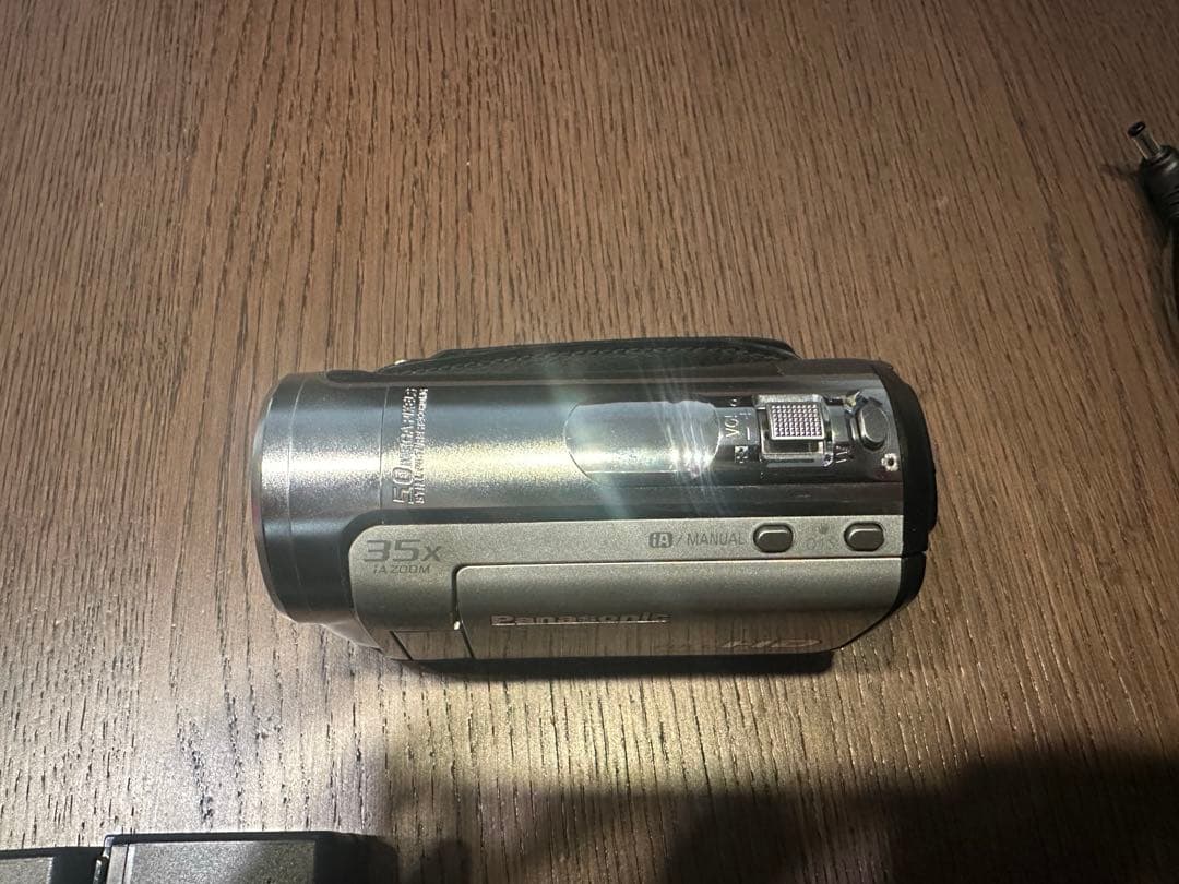 Panasonic HDC-TM60 ビデオカメラ本体