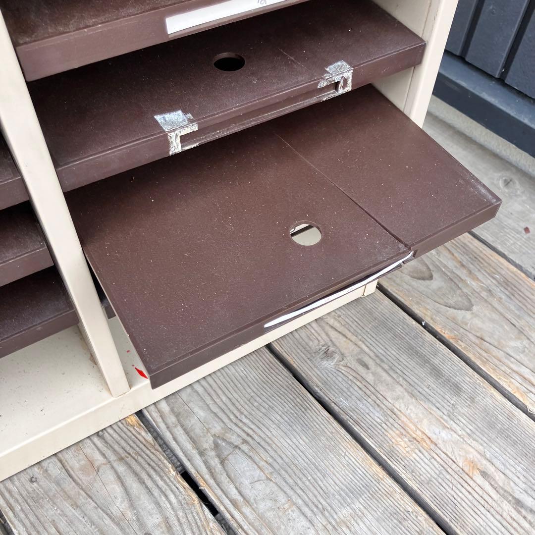 ② インダストリアル ライオン スチールキャビネット 書類入れ カルテケース