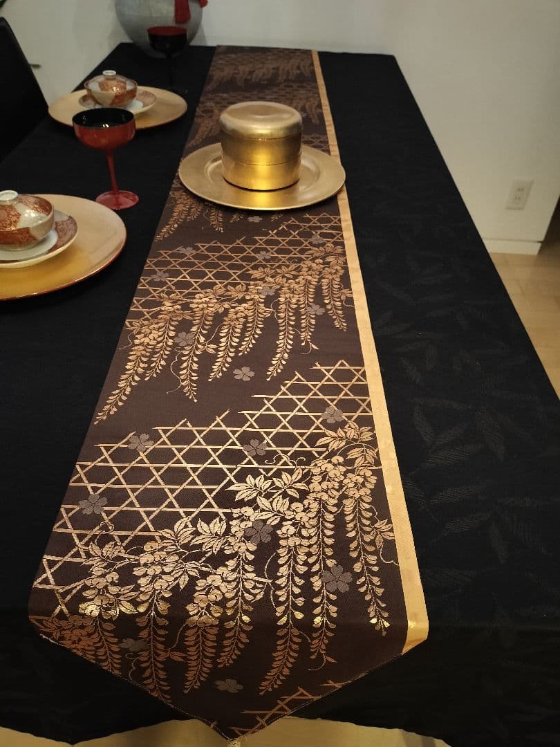 meru　A923★逸品‼️ ひな祭り‼️正絹テーブルランナー2m12cm