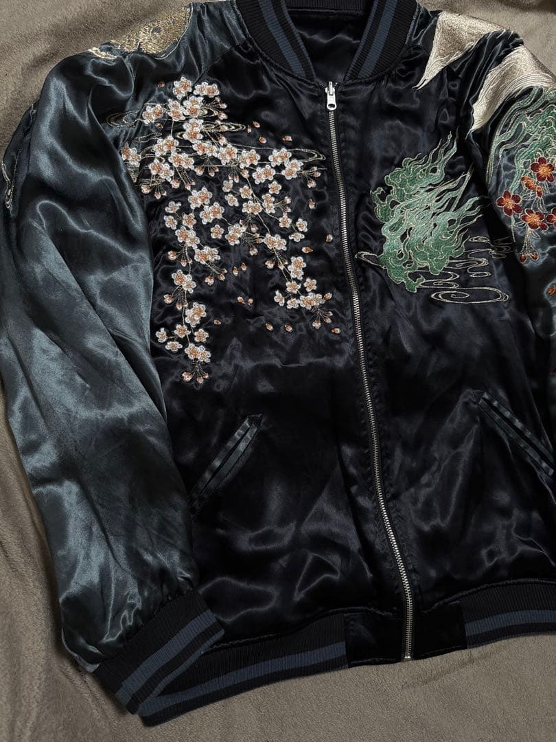 美品 ２面用 絡繰魂 キツネ 日本限定 vintage スカジャン レーヨン