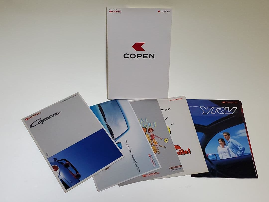 貴重、外車国産車 カタログ250枚1995年~2024年。価値を生かすのは貴方