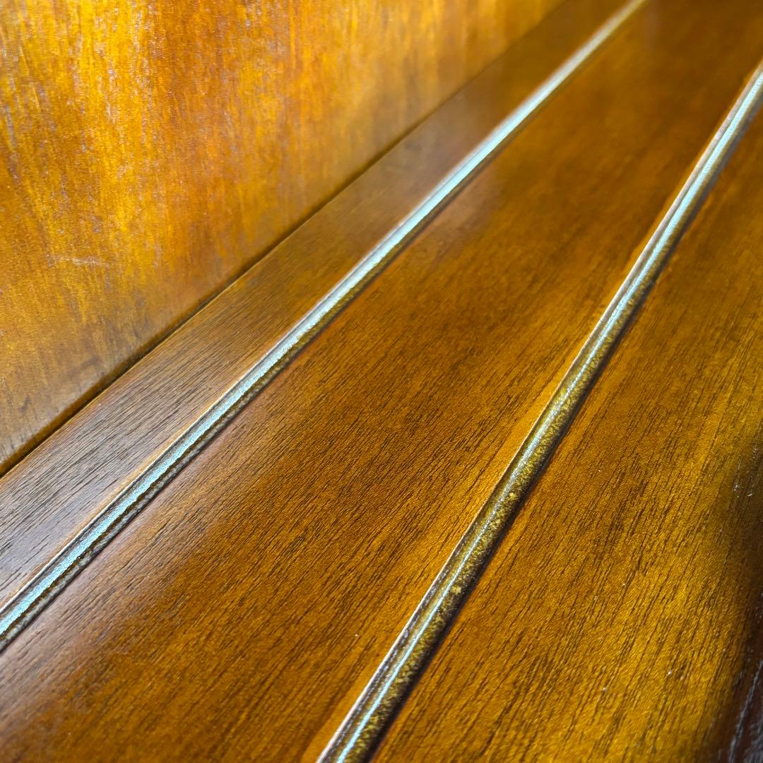 マホガニー 飾り棚 3段シェルフ アウトレット品 置くだけ アンティーク調