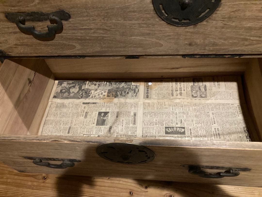 昭和レトロ　桐箪笥　時代家具　着物箪笥　①