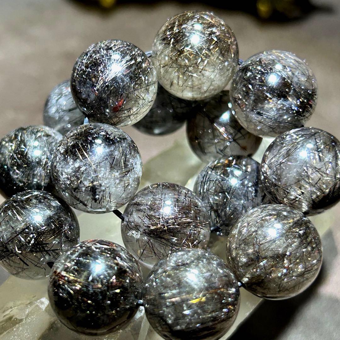 ⭐️最高級品！帝王秘宝！大粒希少！プラチナ　ブラック　ルチル　ブレス