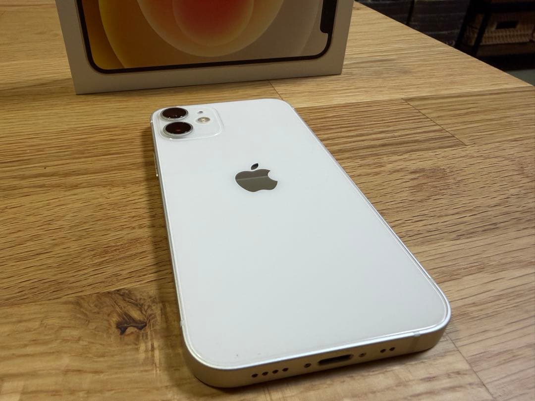 iPhone12mini／画面割れ／アクティベーションロック解除済／SIMフリー