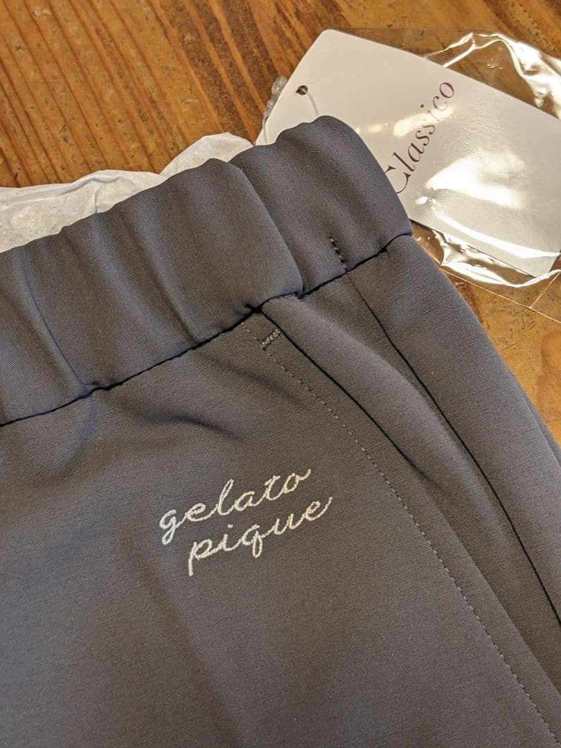 gelato piqueスクラブ上下LLサイズ