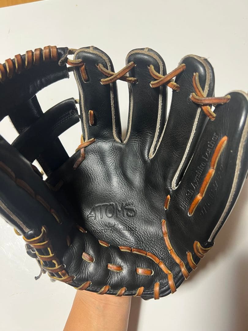 アトムズ　硬式グローブ　内野手用　ATOMS