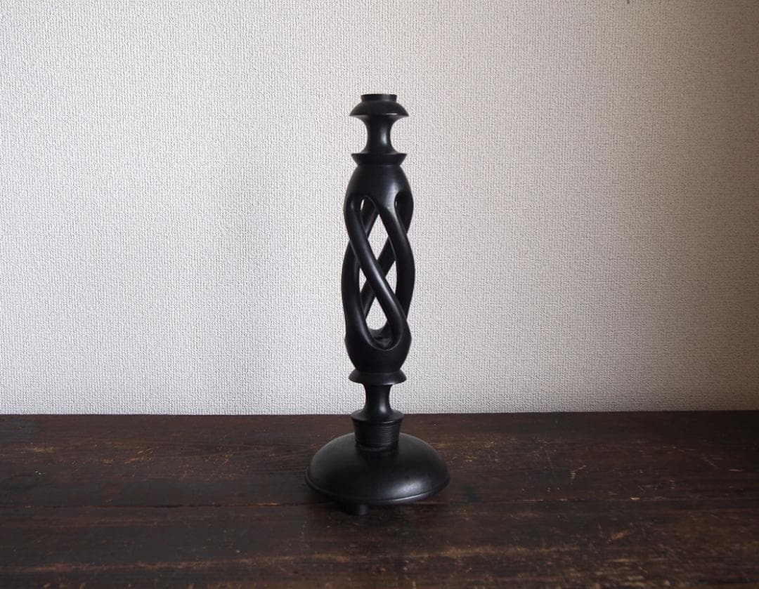 木彫刻 バーリーツイスト キャンドルホルダー 燭台 英国チューダー様式/K270