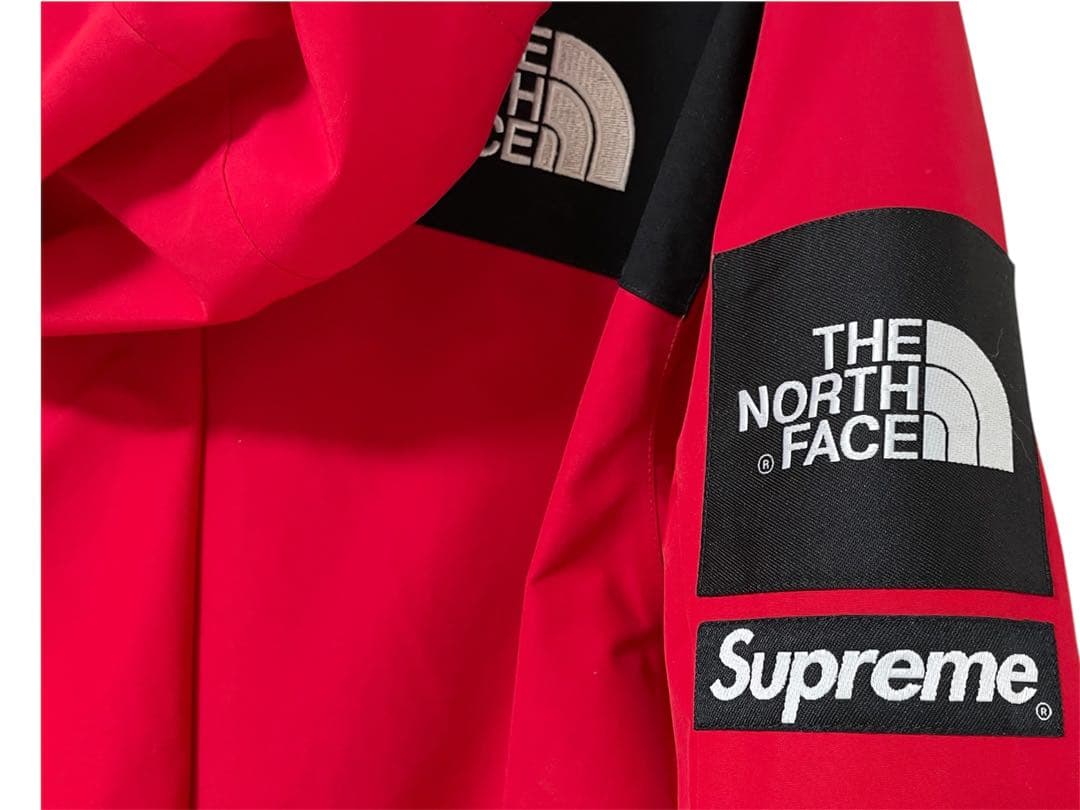 SUPREME マウンテンパーカー レッド