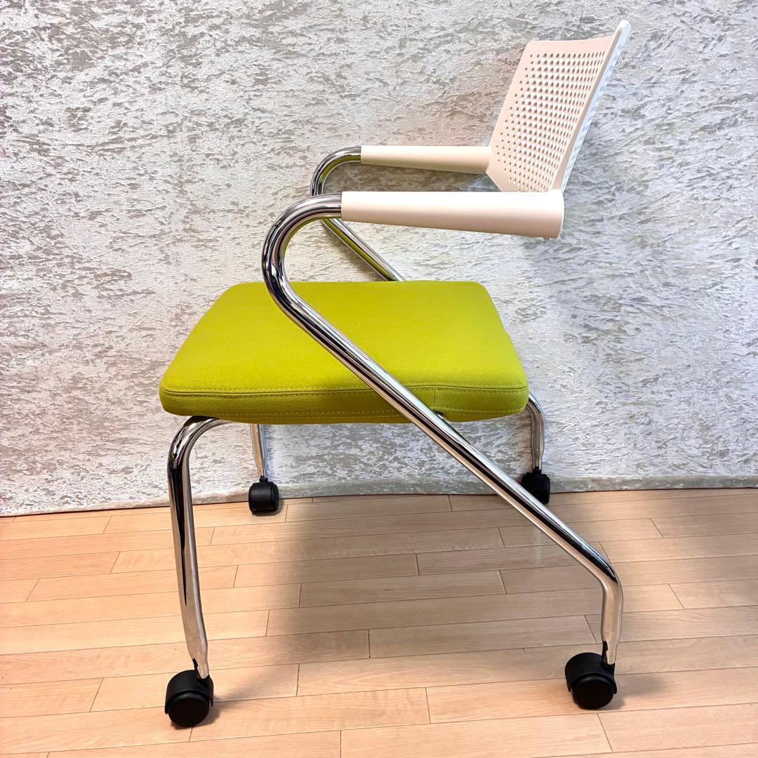 vitra ヴィトラ ビザロール2 visaroll 2 タイヤ付チェア 2脚①