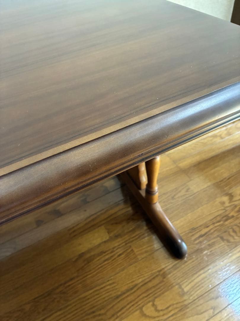 【カリモク】　コロニアル　ダイニングテーブル　クラシック karimoku