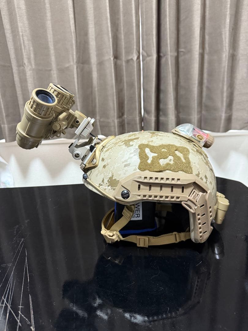 aor1 ヘルメット