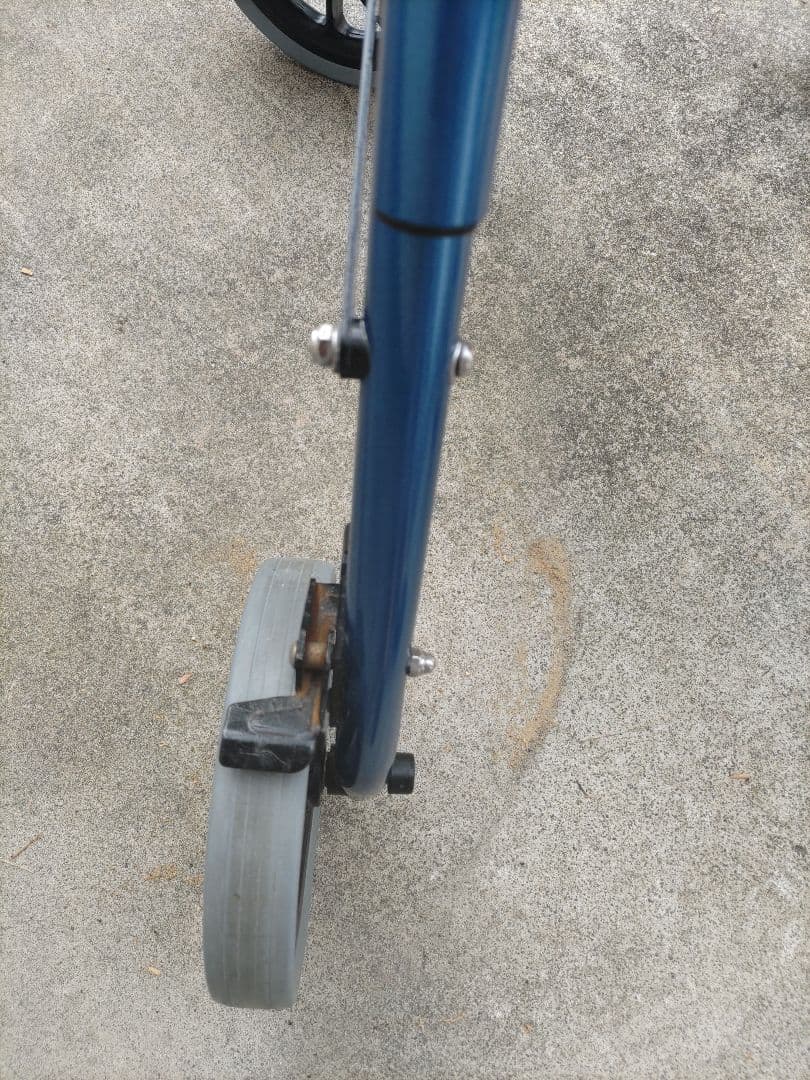 2023年製☆竹虎 TAKETORAハッピーⅡ NB メタリックブルー☆歩行器