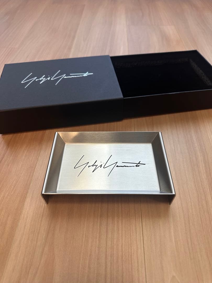 ヨウジヤマモト　アクセサリートレイ