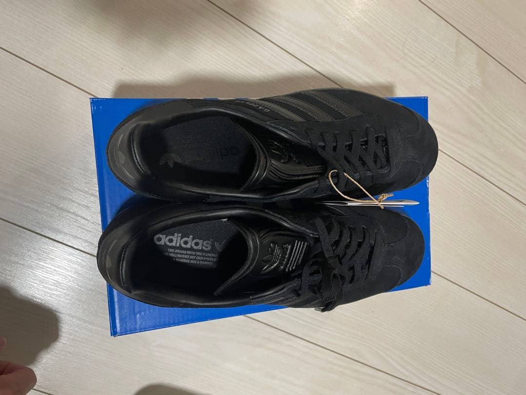 新品未使用　adidas ガゼル CQ2809 GAZELLE ブラック