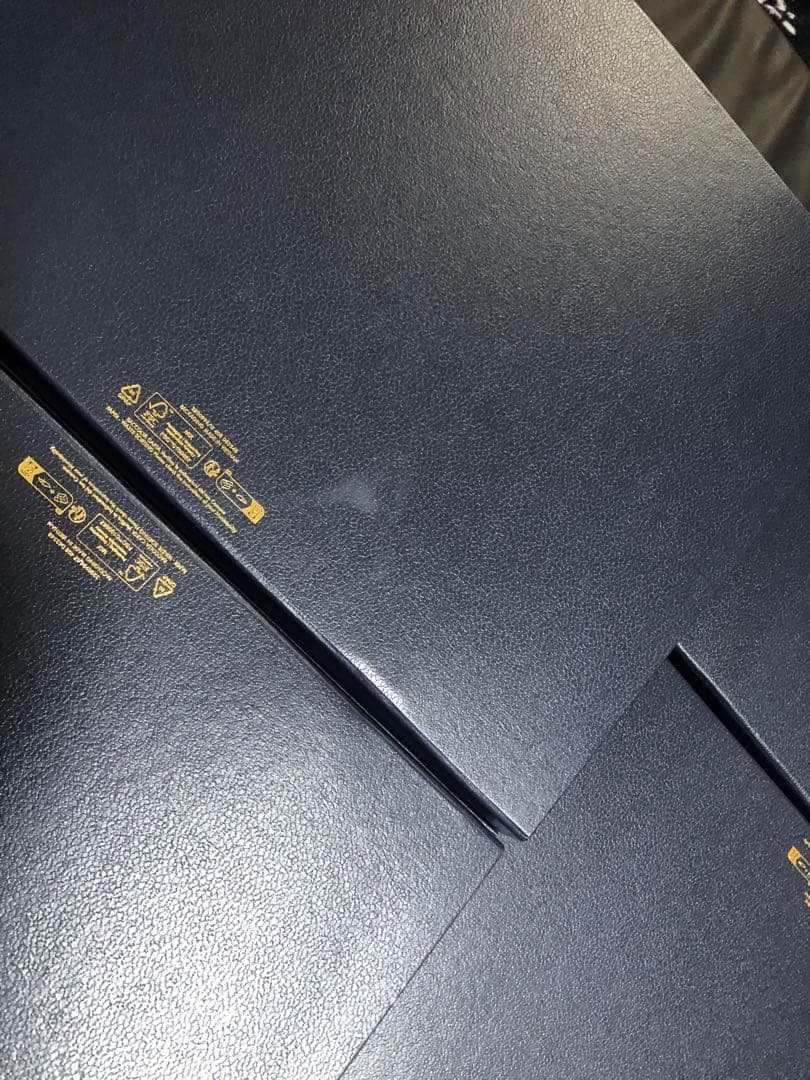 ルイヴィトン　ホリデー限定　バッグ等の箱9箱　大サイズ、中サイズ