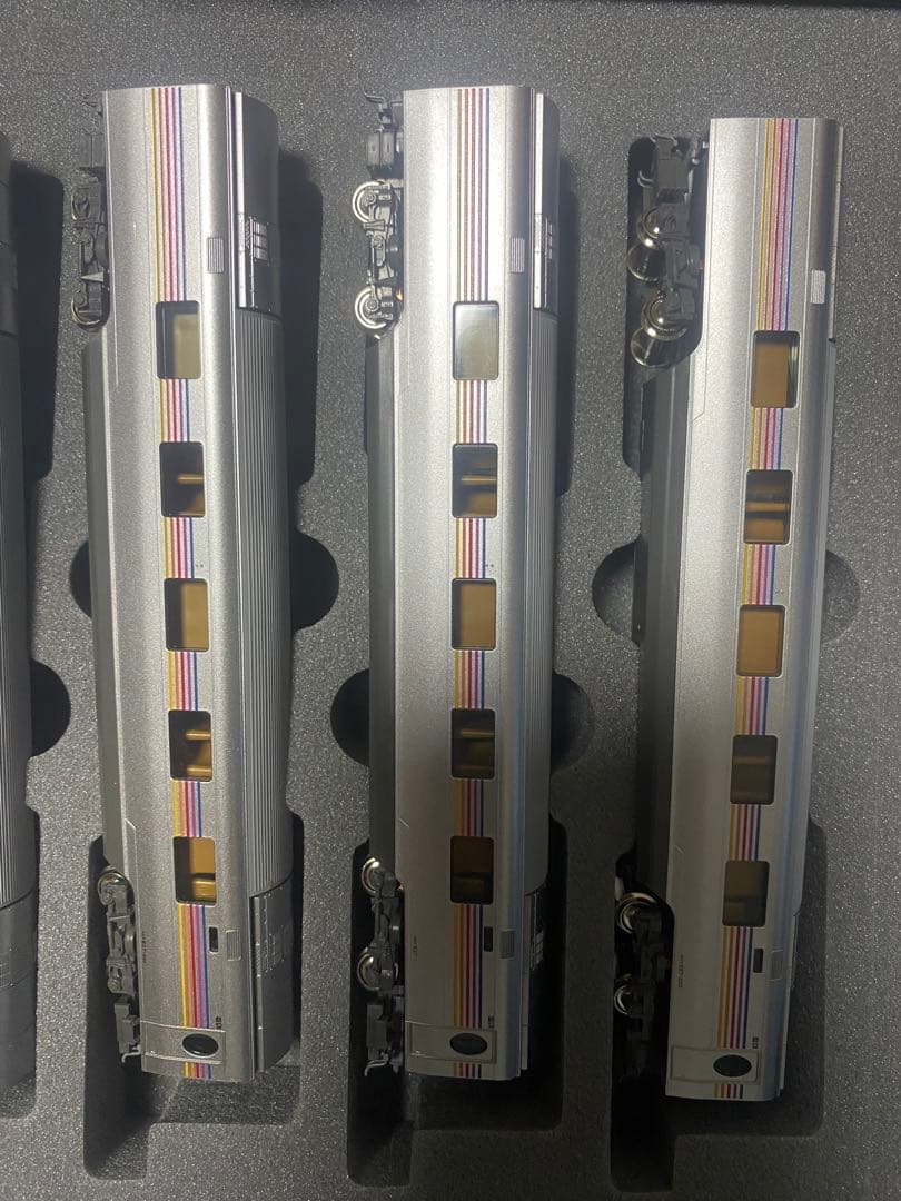 全車純正室内灯付き！　KATO 10-1336 E26系「カシオペア」12両