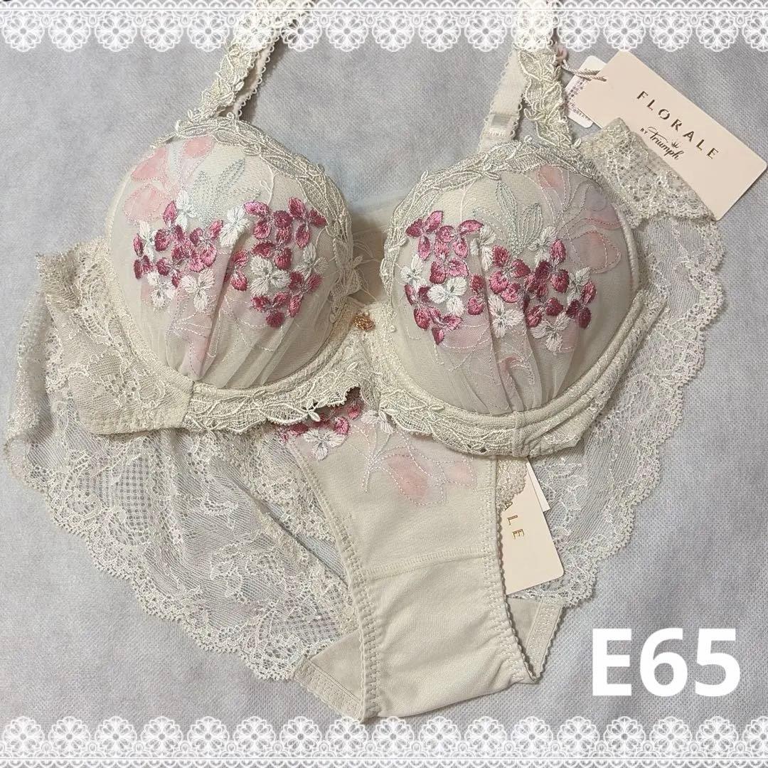 【専用】フロラーレバイトリンプ　パルファージュ　ブラ＆ショーツ　E65　２セット