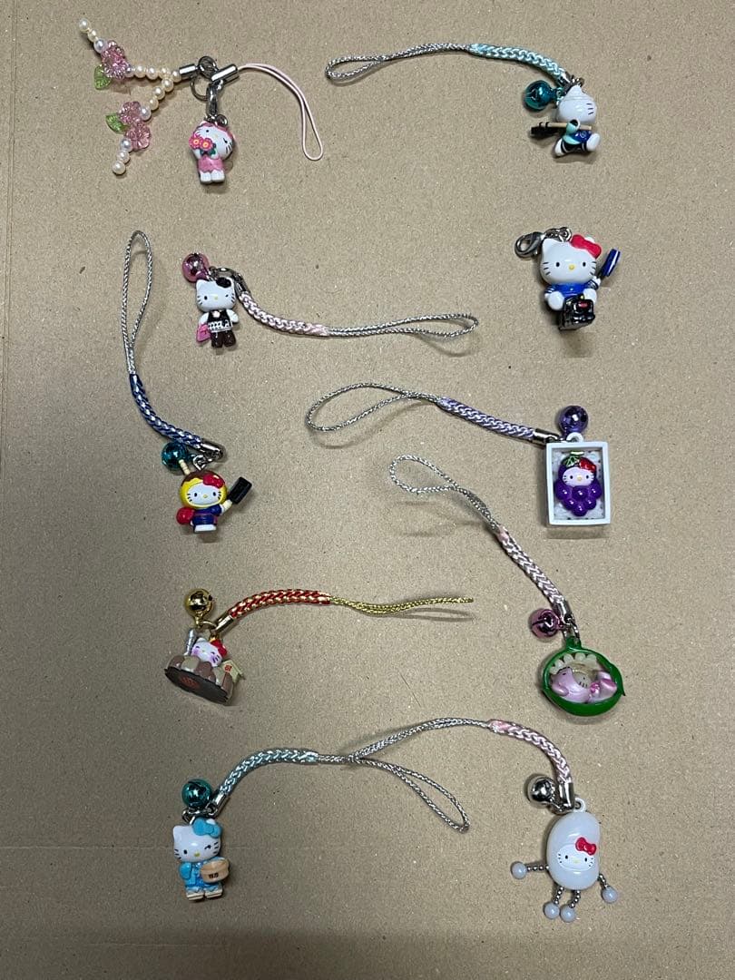 ハローキティ　ストラップ　50個セット