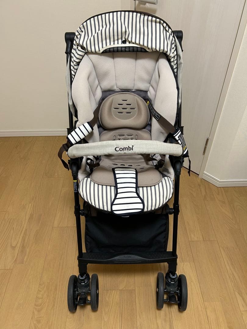 Combi コンビ ベビーカー スゴカルα　4キャス　エッグショック