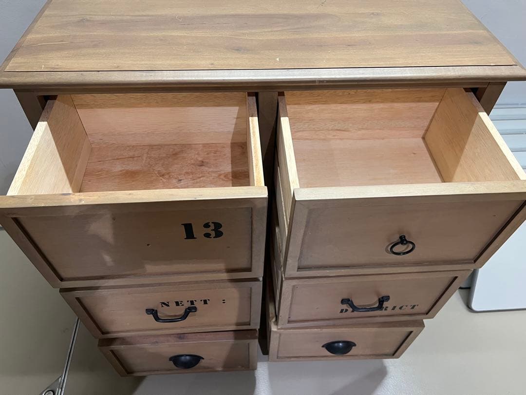 ナチュラルウッド　6引き出しタンス　￼チェスト　天然木　アンティーク調