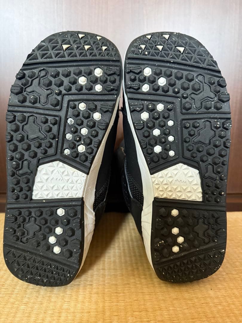 BURTON バートン　アイオン　ION ダブルボア　25.5 中古