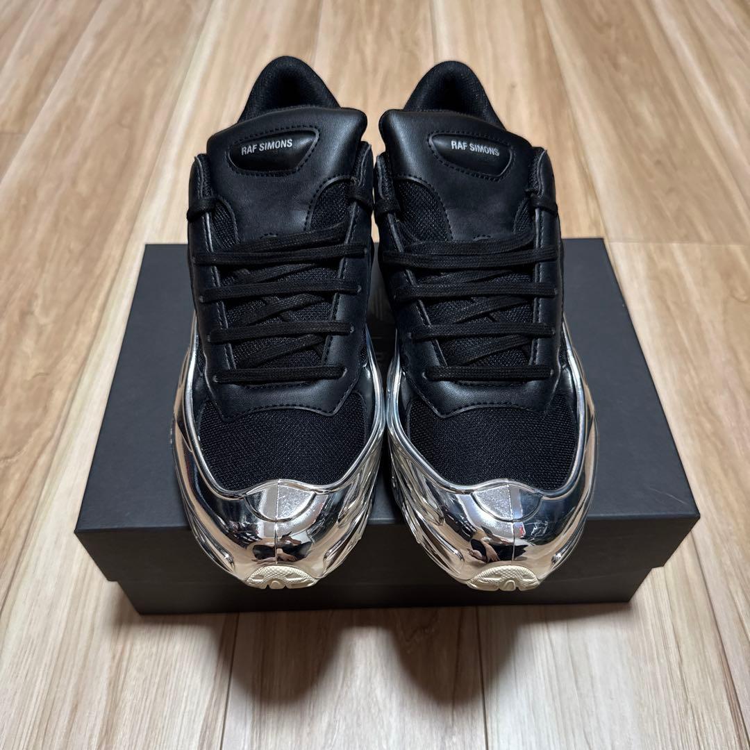 【RAF SIMONS×ADIDAS OZWEEGO】ラフシモンズ スニーカー