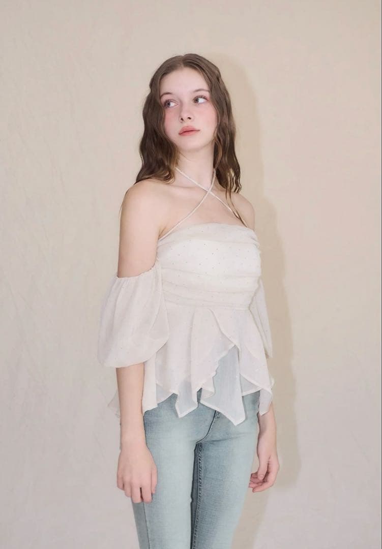 yilon ビジューオフショルダーブラウス