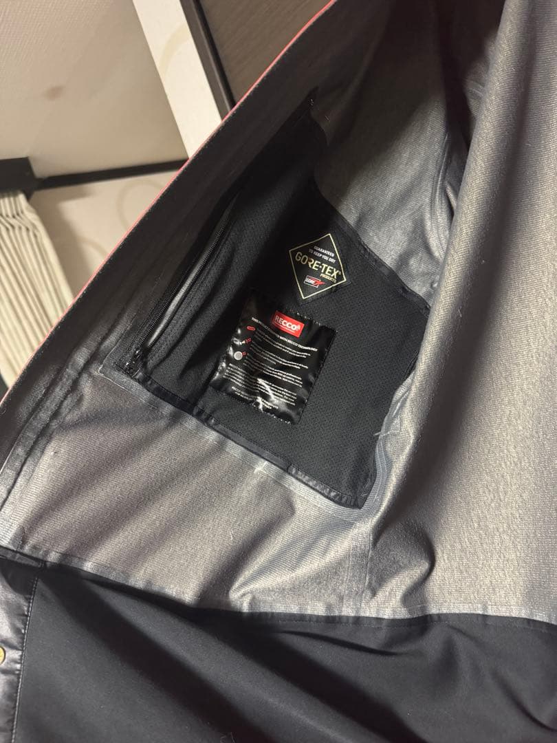volcom guide GORE-TEX jacket M 定価79,200円