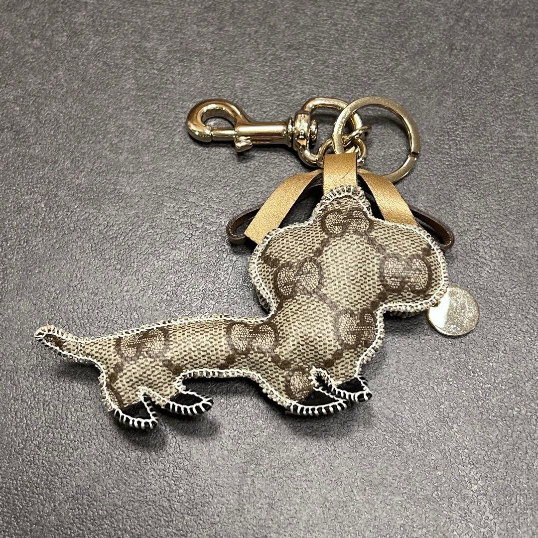 美品 GUCCI ドッグ キーチャーム GGスプリーム ブラウン系