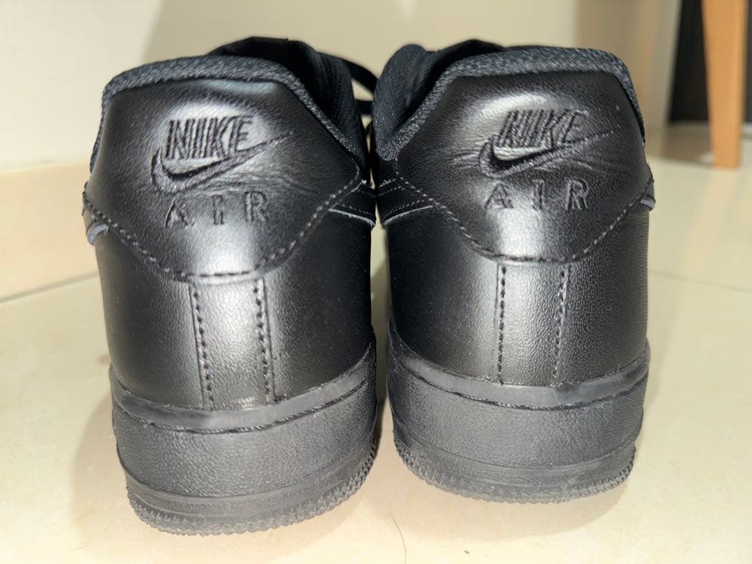 エアフォースワン NIKE Air Force 1 ブラックスニーカー