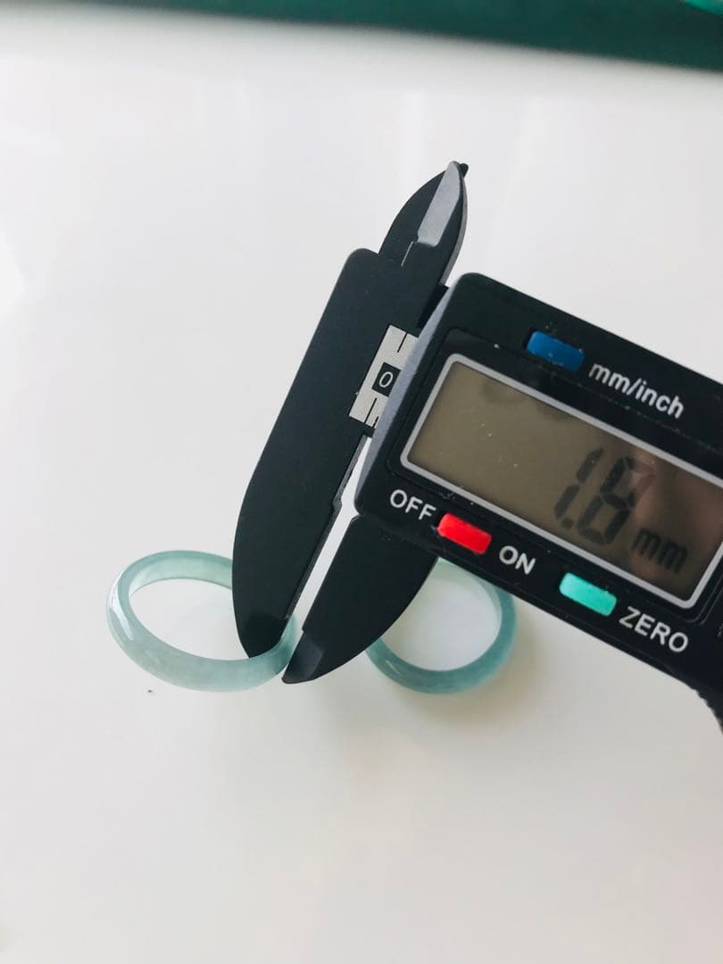 [R100-001&002］ 翡翠　くりぬきリング　グアテマラ産　9号&16号