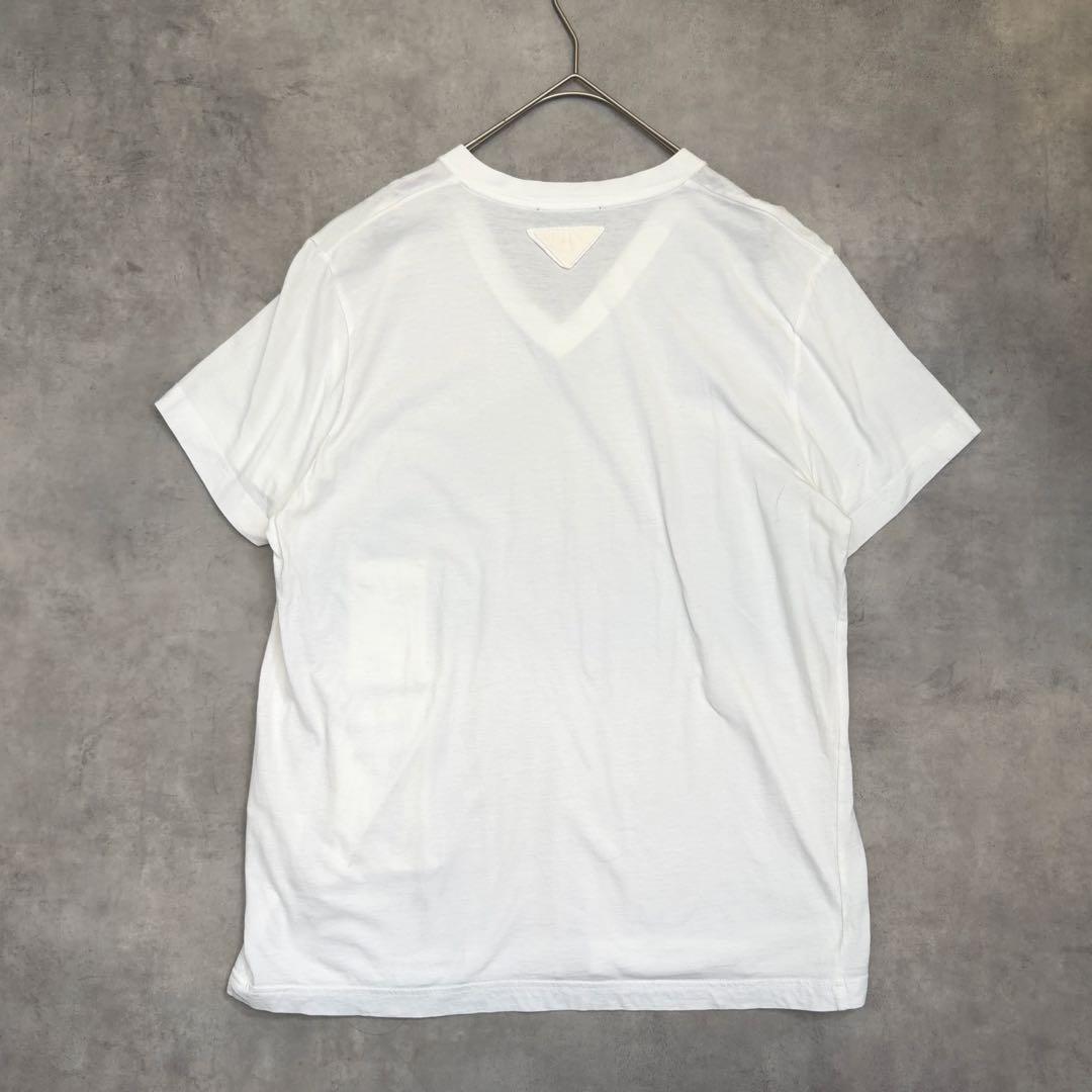 【PRADA】VネックTシャツ ホワイト アートパッチデザイン L