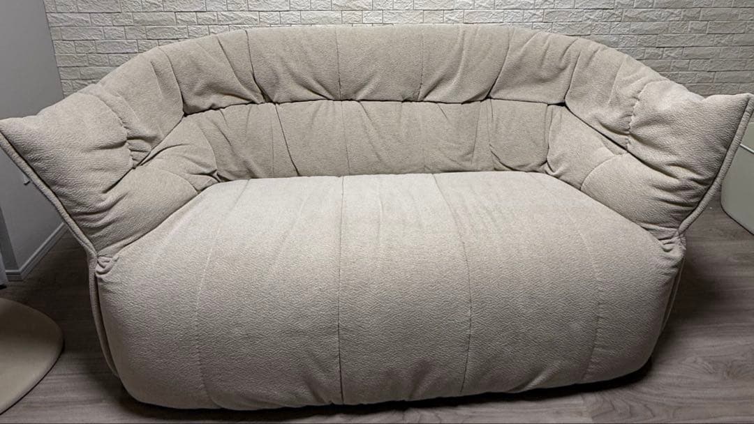 2024年製リーンロゼ　2ｐソファ　ブリガンタン